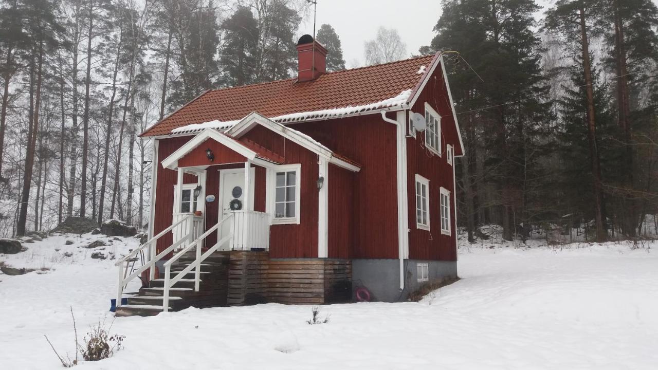 Skoelvs Gard Hus Bjoernfallet Glanshammar Luaran gambar